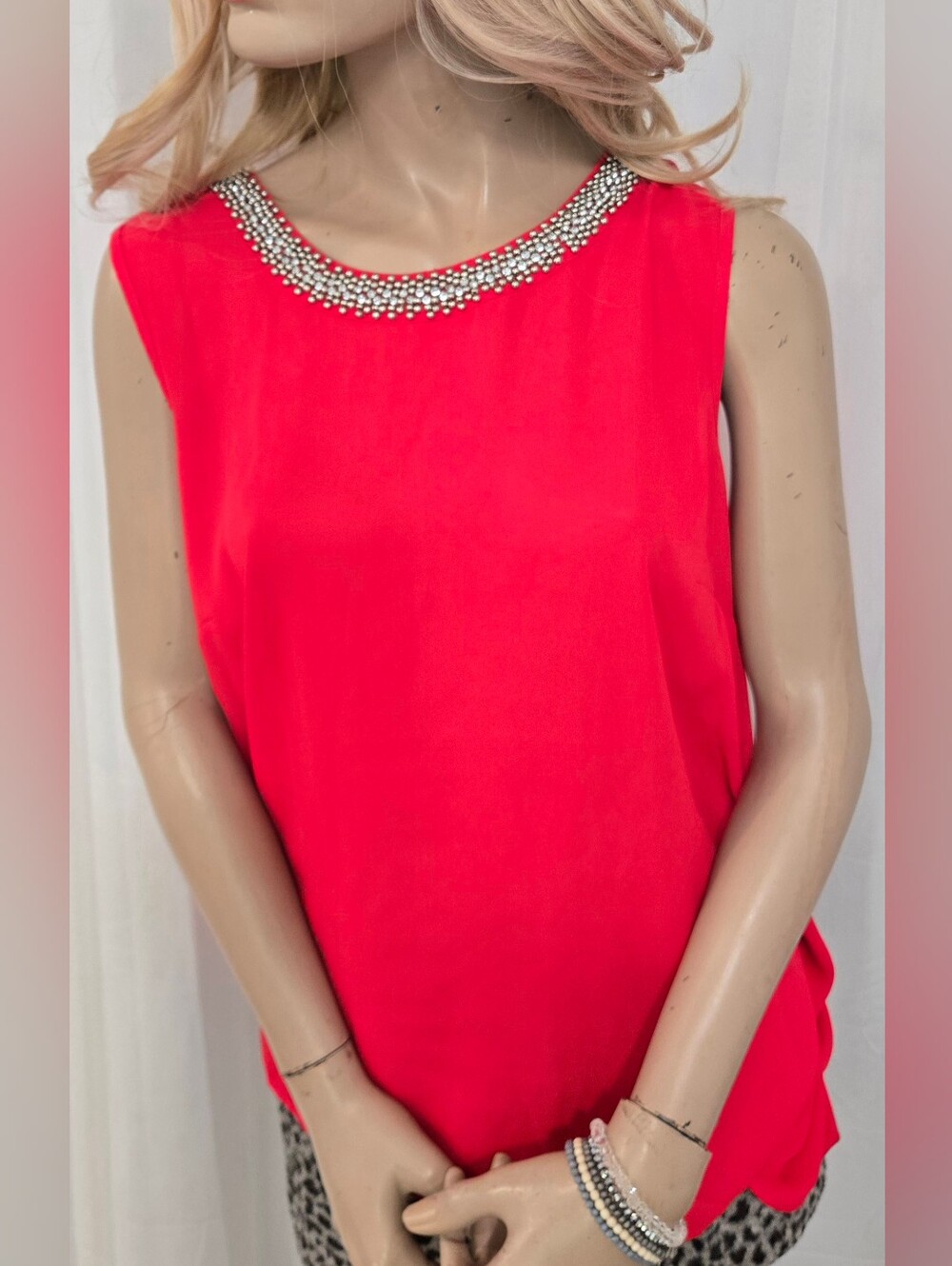 Daniel Rainn Red Sleeveless Top With Silver Bead And Crystal Neckline. NWT